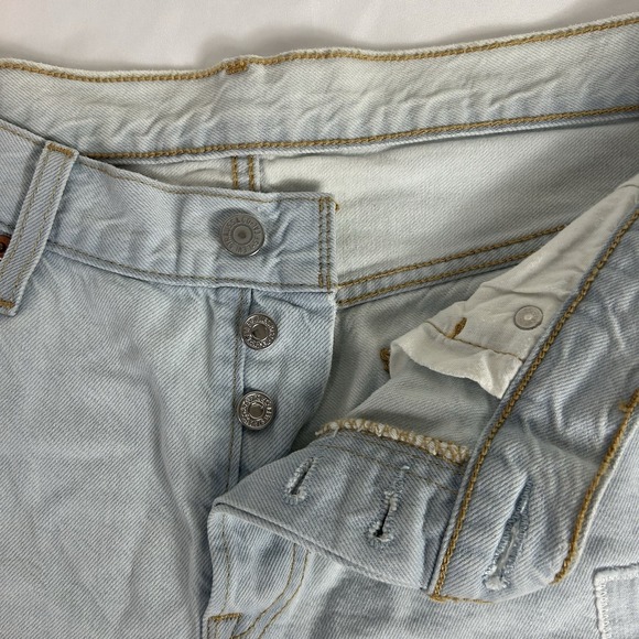 Levi's 501 CT Denim Shorts Cut Off Light Wash Button Fly 6" Inseam Patchwork‎ 30 - Picture 3 of 11